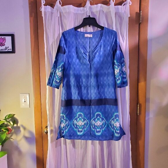 OLD NAVY Swimsuit Cover Up with Side Slits - Picture 2 of 4